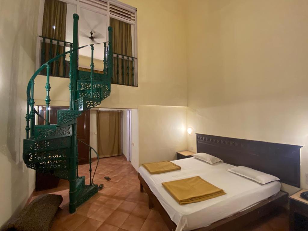 Anand Ritz Resort ماتيرن المظهر الخارجي الصورة