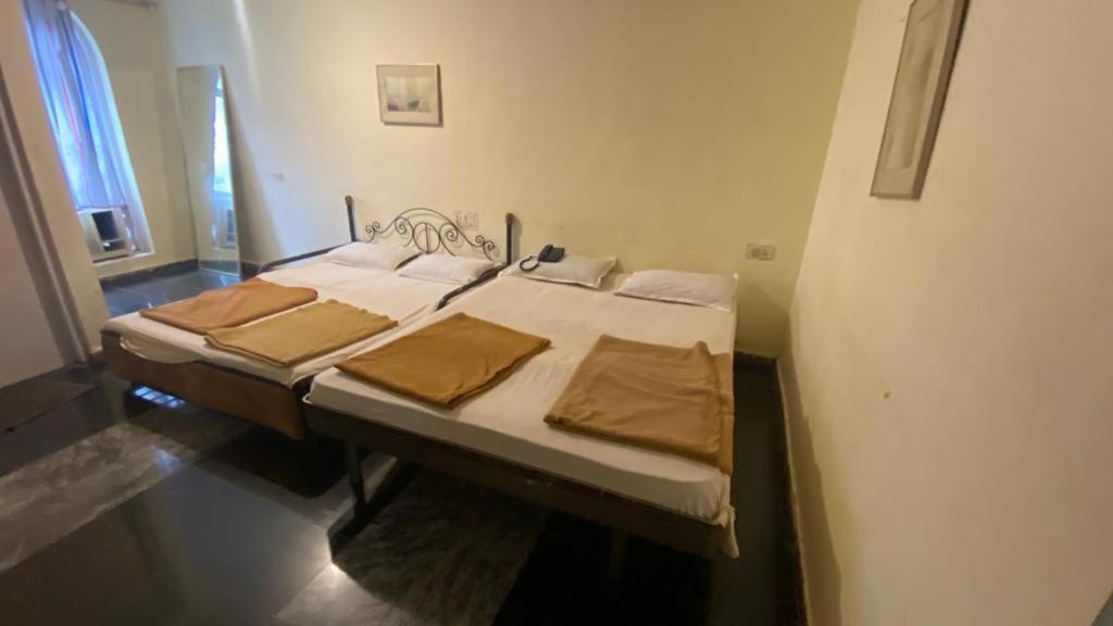 Anand Ritz Resort ماتيرن المظهر الخارجي الصورة