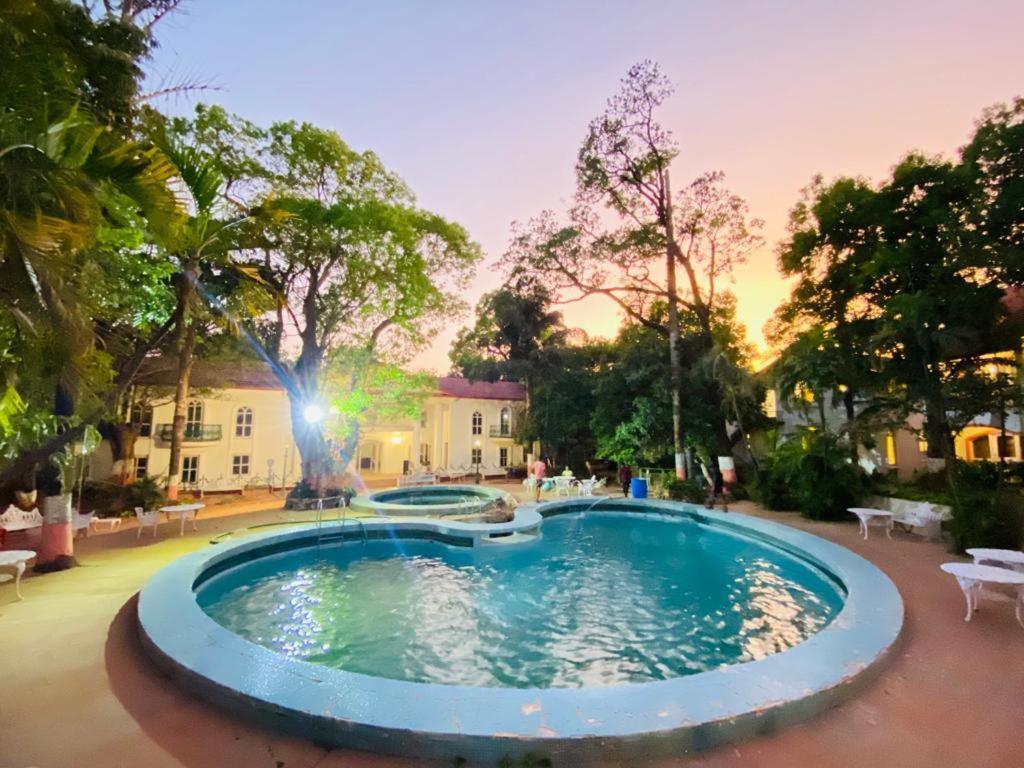 Anand Ritz Resort ماتيرن المظهر الخارجي الصورة